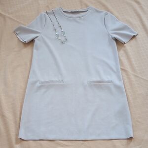 -ZARA Light Grayish/Tan Short Sleeve Dress with Necklace Bundle